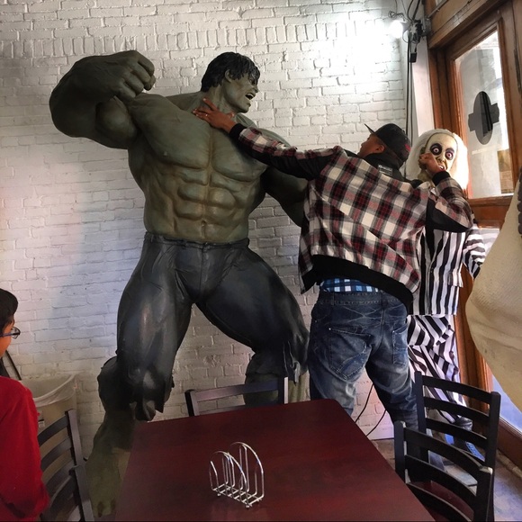 Meet the man behind the shoes - Picture 2 of 5